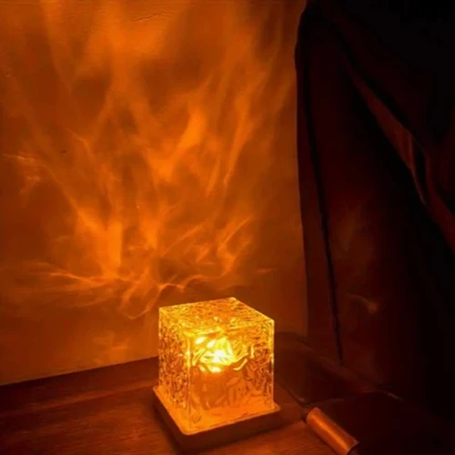 קוביית תאורה עם שלט Crystal Lamp