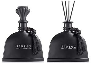 מפיץ ריח ענק WHITE FLOWER שחור 700 ml