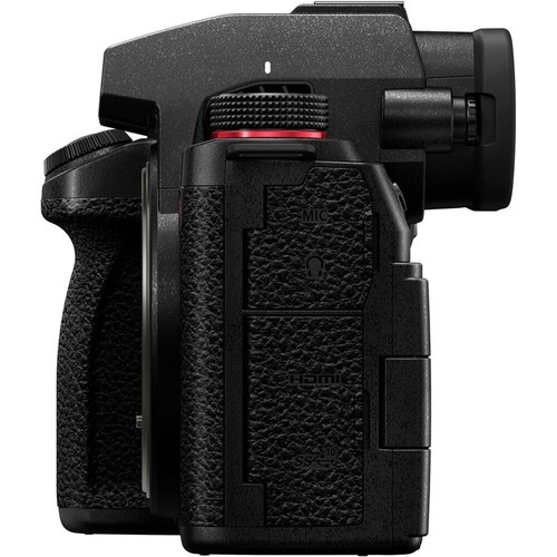 מצלמה חסרת מראה פנסוניק Panasonic Lumix S5 II BODY