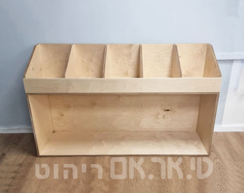 ארונית לשמירת חפצים