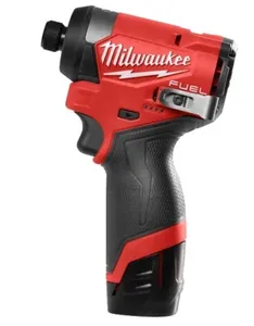 מברגת אימפקט 12V FUEL Milwaukee, 12 כולל 2 סוללות 2AH ומטען Milwaukee