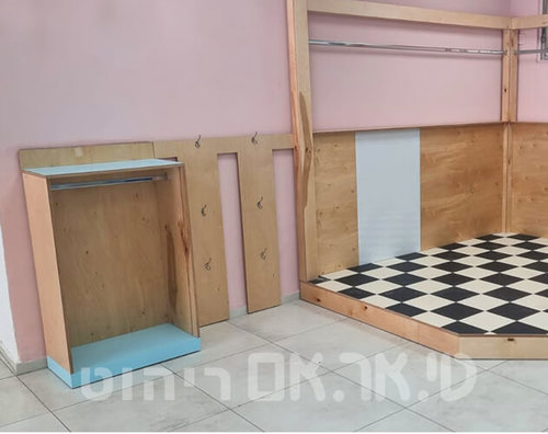ארונות ומקון תליה שונים