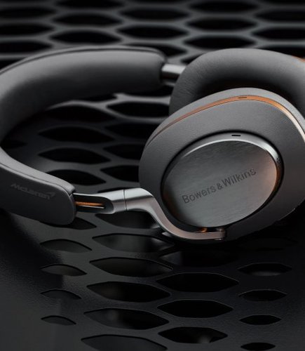 אוזניות Bowers & Wilkins Px8 McLaren Edition - צבע Galvanic Grey & Papaya Orange