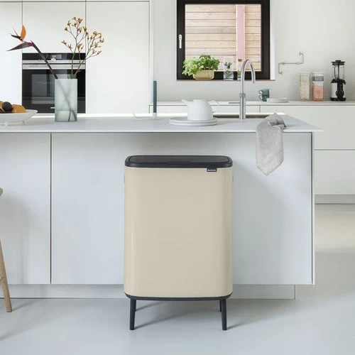פח אשפה ברבנטיה, 60 ליטר, בז' עדין - Brabantia מקט Y-234941 06