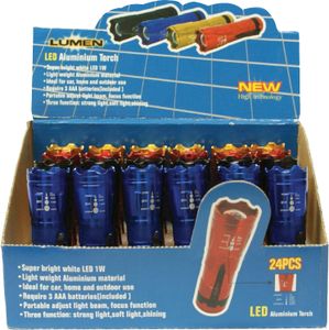 פנס ידני עוצמתי כולל פוקוס SAKAL A136-LM702L