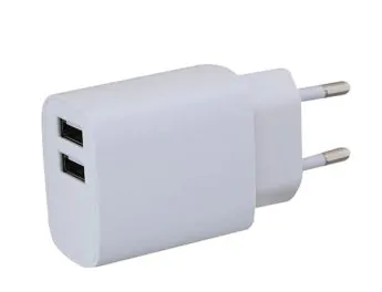 מטען קיר כפול עם 2 יציאות USB לבן GPlus 2.4A 12W
