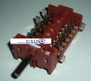בורר תנור לופרה 8X8 מגעים 11מצבים גוטק