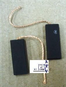 פחם בוש דק 12.5X32X5 ללא קפיץ