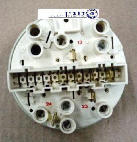 מנוסטט 7 מגעים פיה עליונה14998