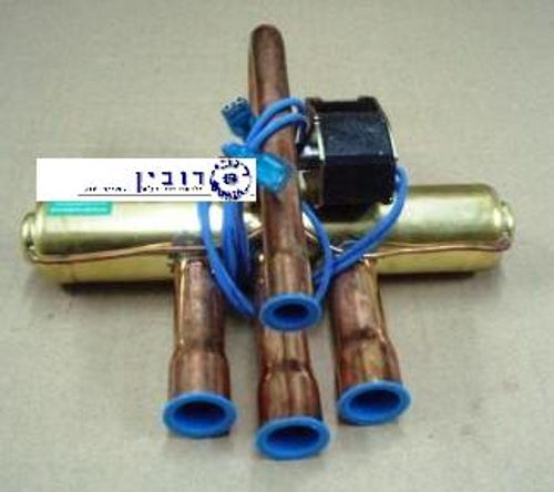 משאבת חום 3/4-1/2 בצורת U