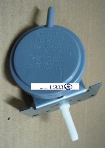 מנוסטט מ.כ ווסטינגאוס 3 מגעים WWL-22