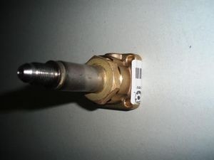 שסתום עם בסיס +מוביל 3 כוונים 10BAR