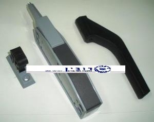 ידית מתכת חיצונית למקרר תעשייתי אפור