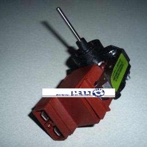 מנוע מאורר אוניברסלי קטן 220V ציר 28מ