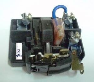 רילי למדחס אמברקו עם אוברלוד 2 מגעים 220V