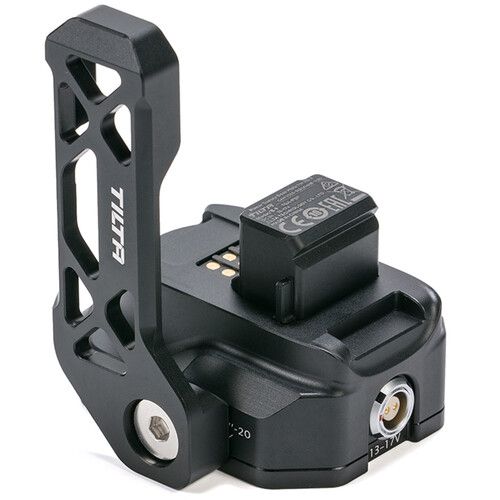 פלטת בסיס לחיבור גימבל DJI לסוללה Tilta Power Supply Base Plate