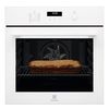 תנור בנוי פירוליטי 71 ליטר Electrolux EOP6526V תוצרת גרמניה - גימור זכוכית לבנה אחריות ע"י היבואן הרשמי