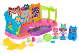 סט מסיבת החלקה על גלגליות בית הבובות של גבי