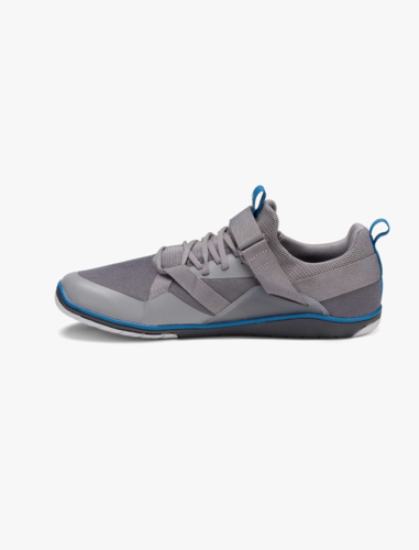 Xero Forza Trainer - נעלי ספורט עם שרוכים ורצועת סקוטש מתכווננת לגברים בצבע אפור פורסט