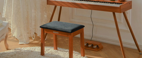 כסא פסנתר בצבע חום DKB10 עם טופ קטיפה שחור EC2088 כולל תא איחסון מבית DONNER