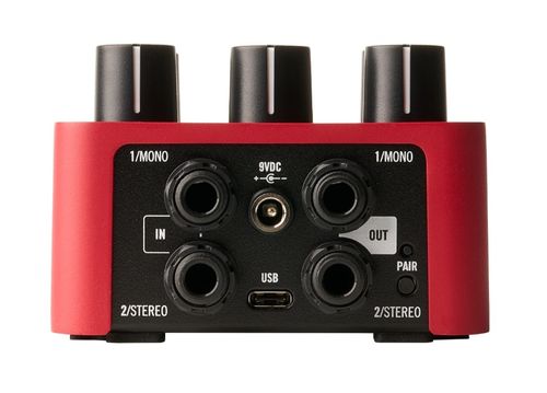 זוית נוספת Universal Audio UAFX ANTI 1992 High Gain Amp