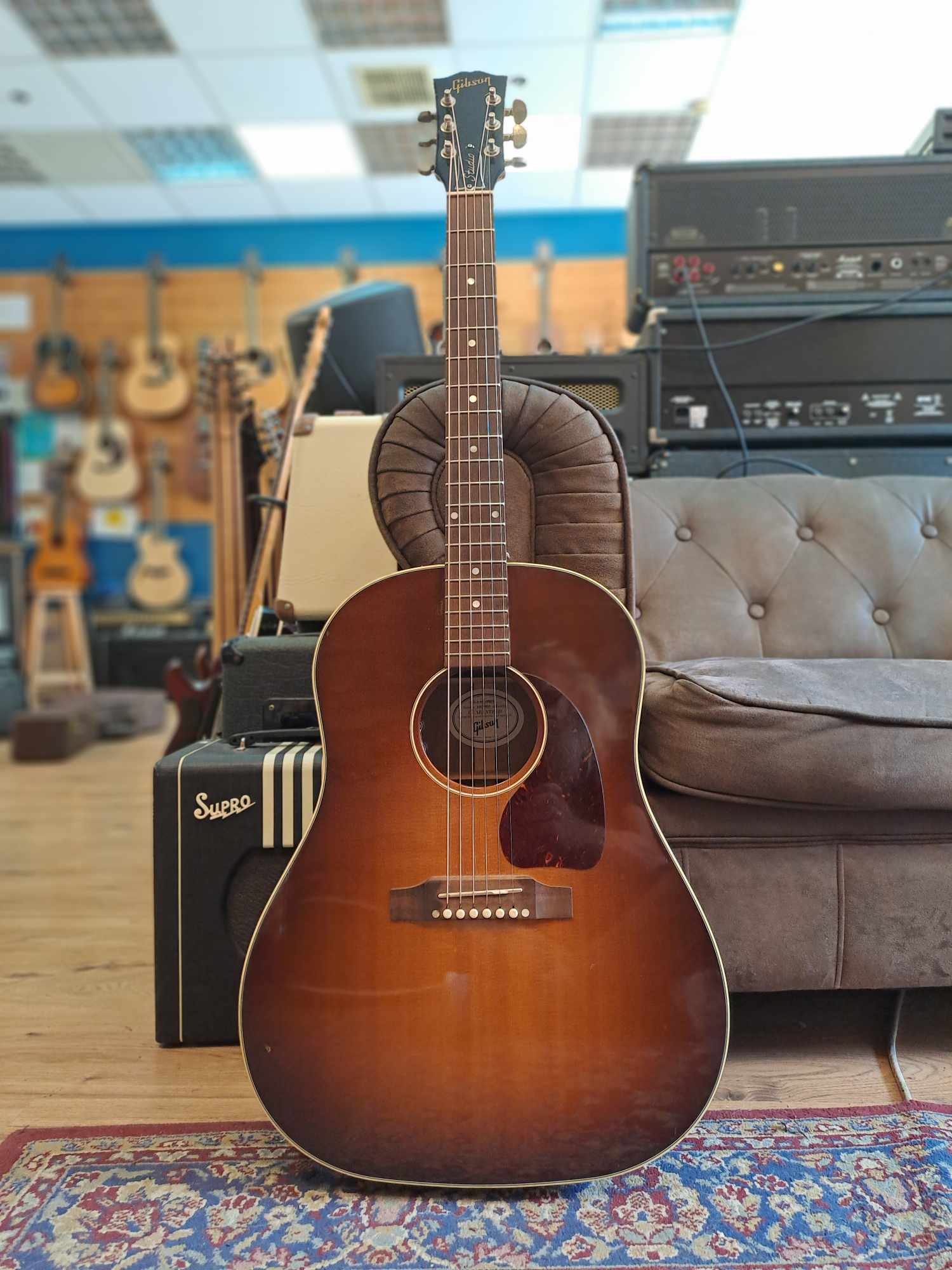 Gibson J-45 Studio 2019