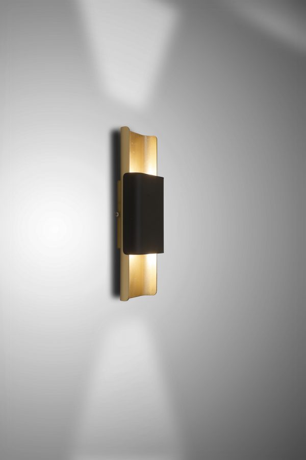 WALL LAMP GOLD AND BLACK 2700K