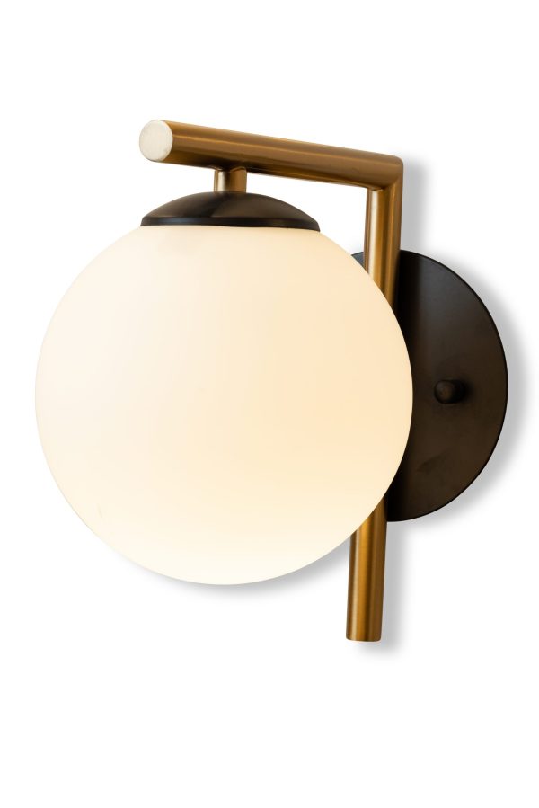 WALL LAMP OPAL BALL D150 IP44