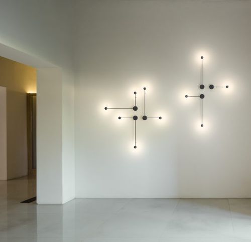 Pin Wall lamp