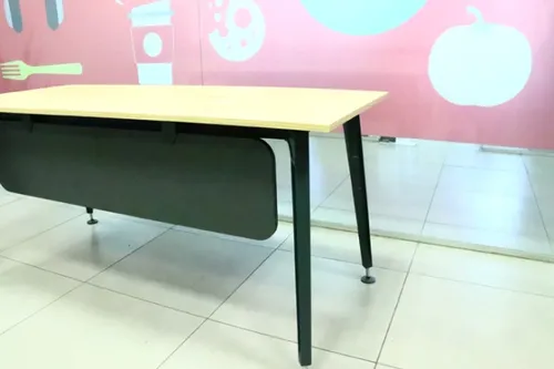 שולחן משרדי רוחב 160 ס``מ LEGOLD