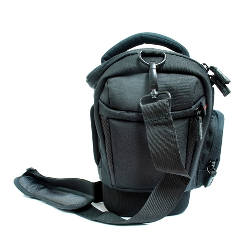 תיק אף בינוני למצלמות DSLR דגם Reporter CA623
