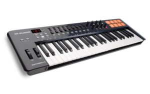 Oxygen 49 M-Audio