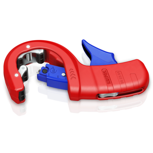 חותך צינורות ניקוז מפלסטיק KNIPEX DP50