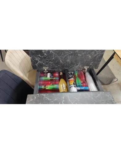 שולחן עם מגירה נסתרת Box