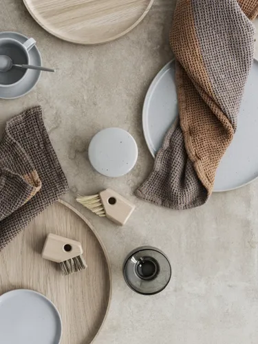 מגש עגול M עץ אלון OKU Serving tray 