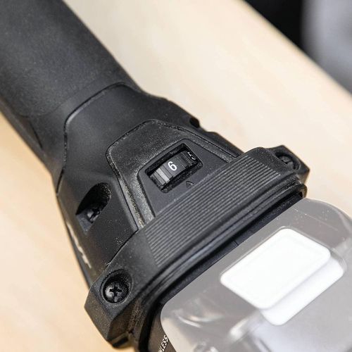 גוף מולטיטול מסור מלטשת נטענת XMT04 / DTM52 18V שחור - מנוע בראשלס ללא פחמים אחריות יבואן רשמי 