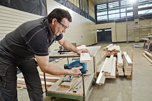 מסור אנכי בוש BOSCH GST 12V-70