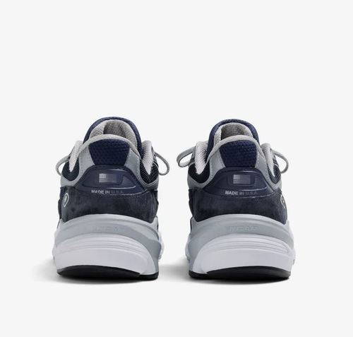 נעלי ניו באלאנס New Balance 990v6 | גברים