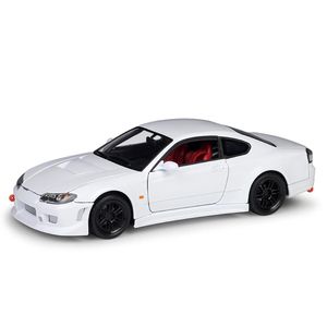 וילי - ניסאן סילביה  לבן - 1:24  Welly Nissan Silvia SX200 S15 R S