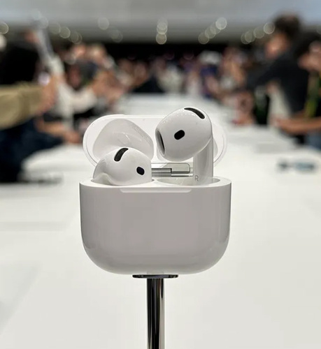 אוזניות Apple AirPods 4 with Active Noise Cancellation MXP93ZM/A True Wireless 