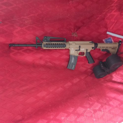 רובה ג'ל אוטומט נטען  גודל 82 ס''מ שתי מחסניות  - M16 SUBMACHINE GUN