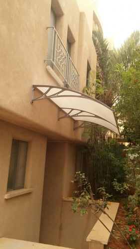 גגון כניסה , גגון דלת , גגון גשם , מדגם PERGUROOF גל ,זרועות פוליפרופילן החל מ 250 ש