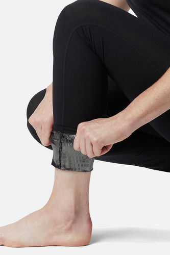 מכנסיים תרמיים שחורים ארוכים לנשים Midweight Stretch Baselayer מבית Columbia