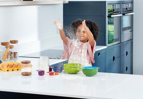 ערכת קערות וכלי מדידה לילדים 9 חלקים Nest של Joseph Joseph