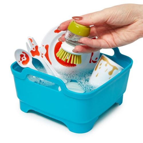 עמדת רחיצת כלים לילדים Wash&Scrub של Joseph Joseph עם כלים משני צבע