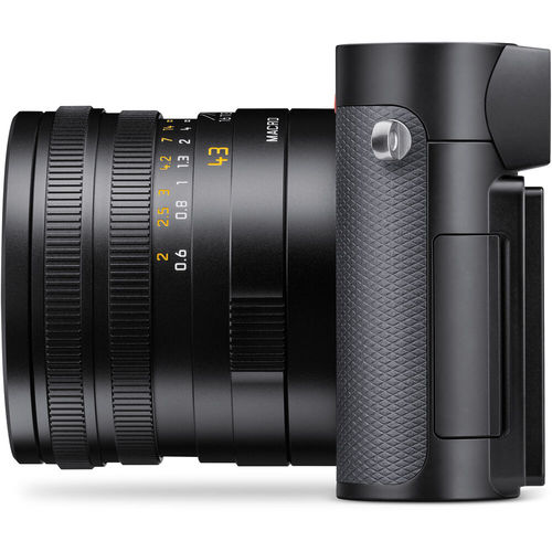 מצלמה דיגיטלית Leica Q3 43