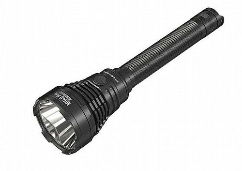 פנס יד נייטקור נטען 3500 לומן MH40PRO למרחק 1300 מ'