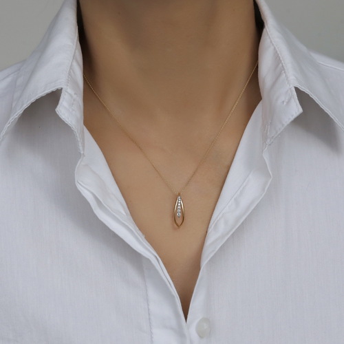 שרשרת ותליון יהלומים מזהב 14K