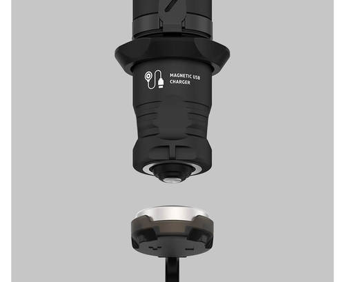 סט פנס טקטי ARMYTEK DOBERMANN PRO עם PTT ומתאם לנשק