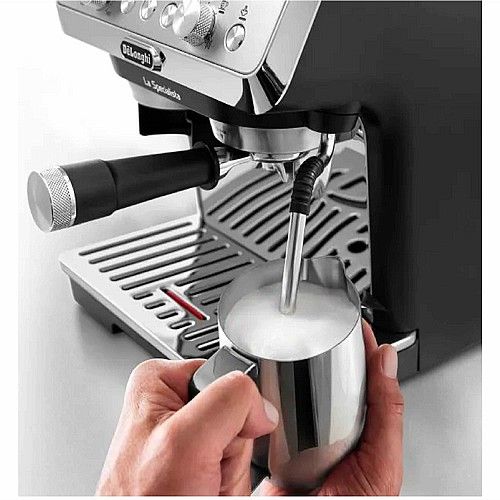 מכונת קפה משולבת מטחנה Delonghi Specialista Arte EC9155.MB
